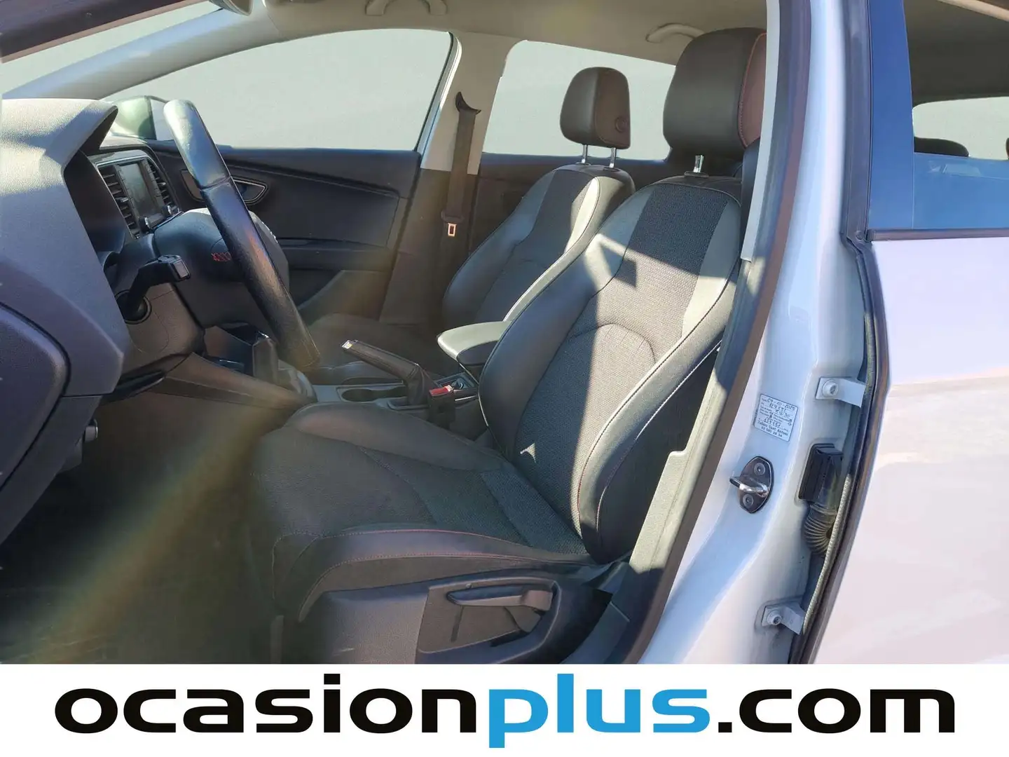 Foto Seat León SEAT León ST 2.0 TDI S&S FR (184 CV)