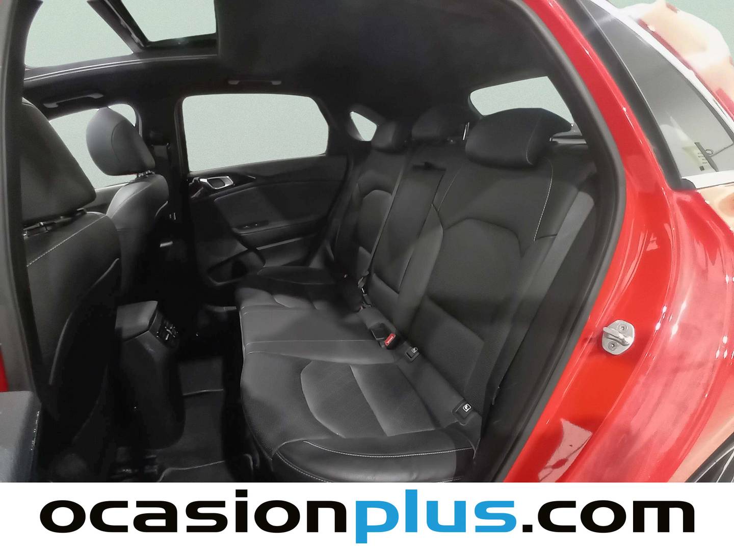 Foto asientos traseros KIA Ceed Kia Ceed 1.4 T-GDi GT Line DCT (140 CV)