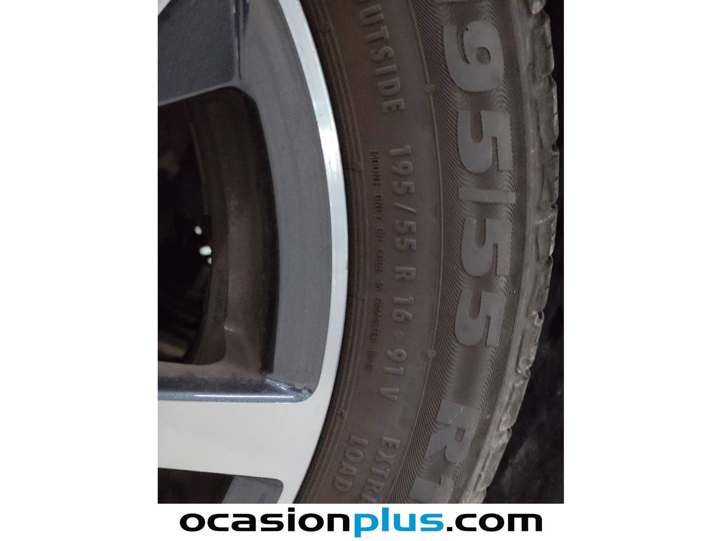 Foto Peugeot 208 Peugeot 208 PureTech 100 Allure (100 CV)