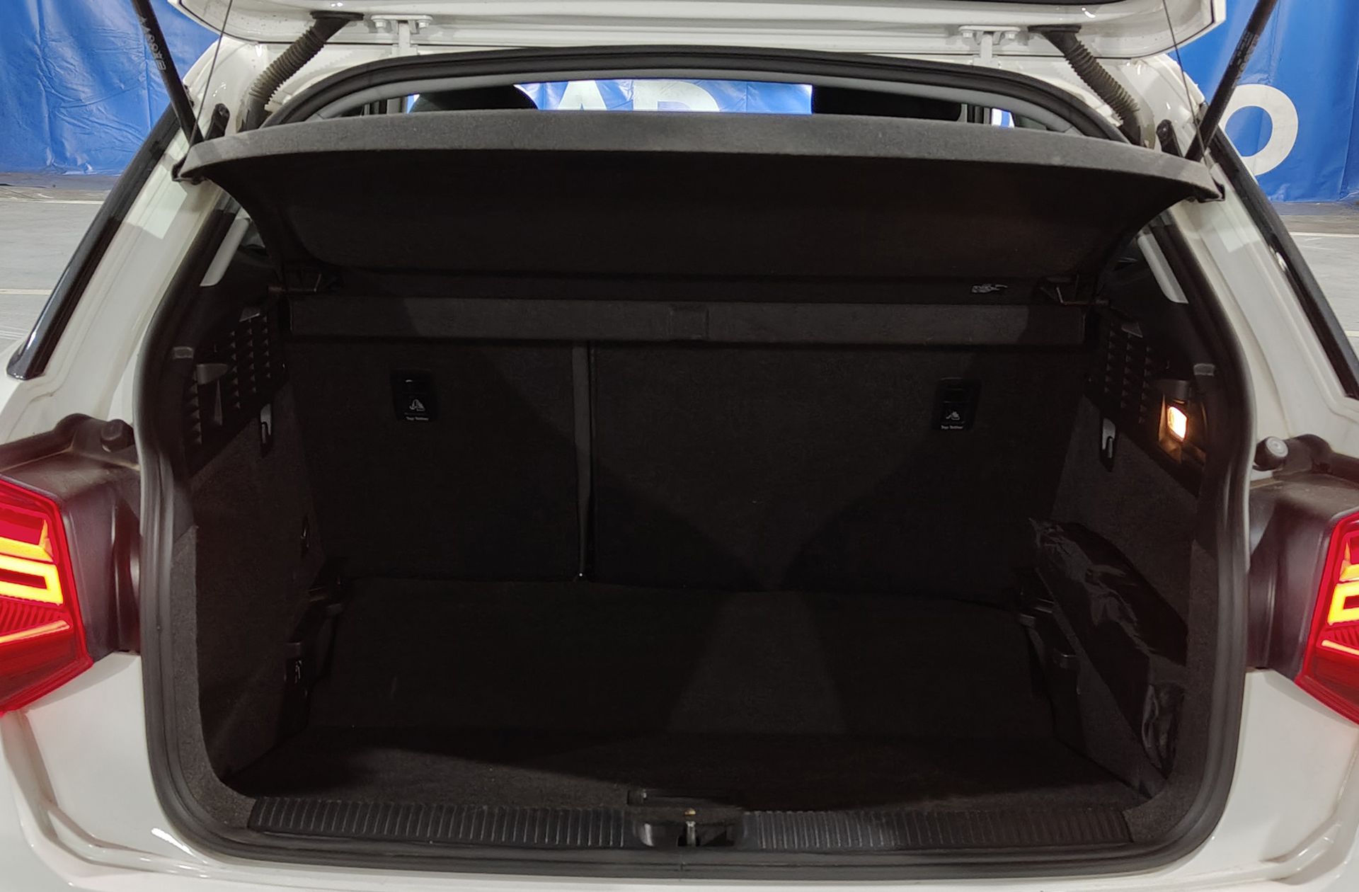 Audi Q2 Advanced 30 TDI - foto 19