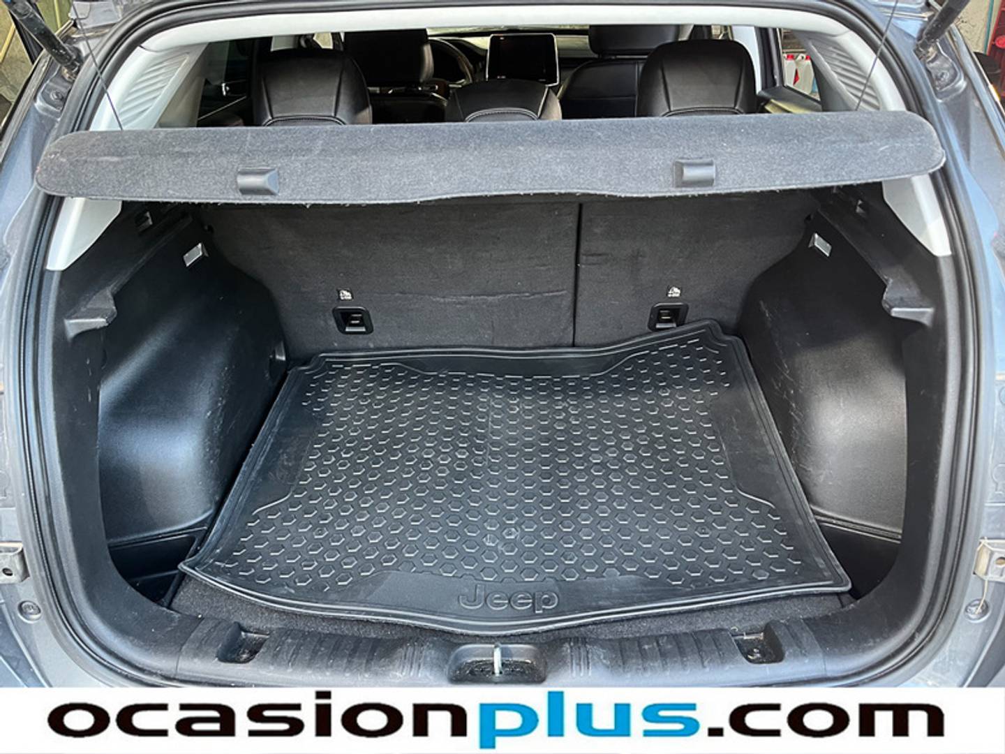 Foto Jeep Compass Jeep Compass 1.5 MHEV Night Eagle DCT (130 CV)