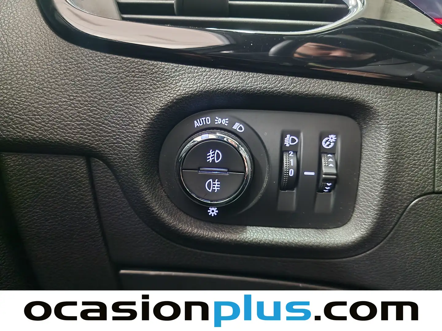 Foto Opel Astra Opel Astra 1.6 CDTi Dynamic (110 CV)