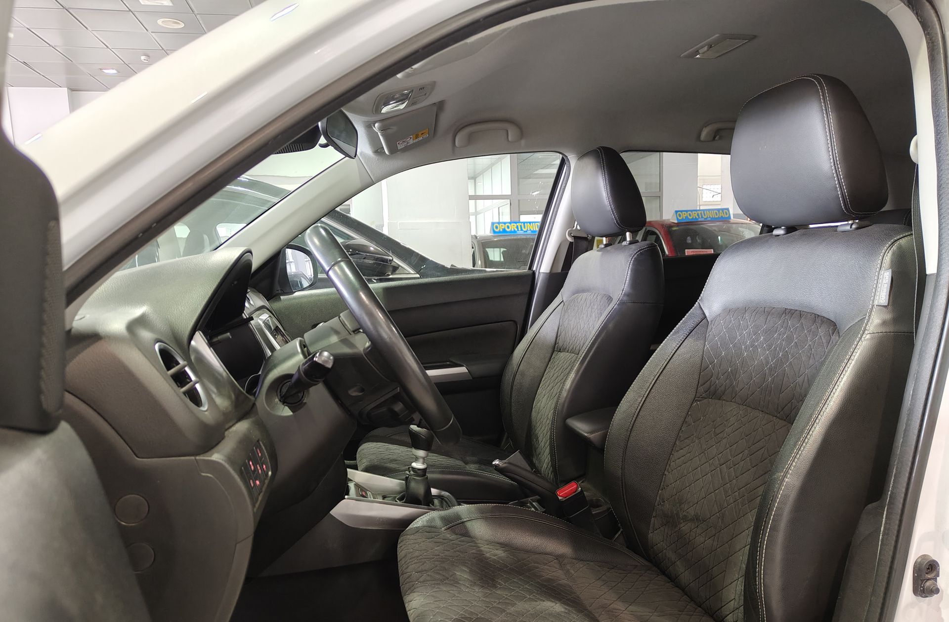 Suzuki Vitara 1.4 Turbo Mild Hybrid GLX - foto 10