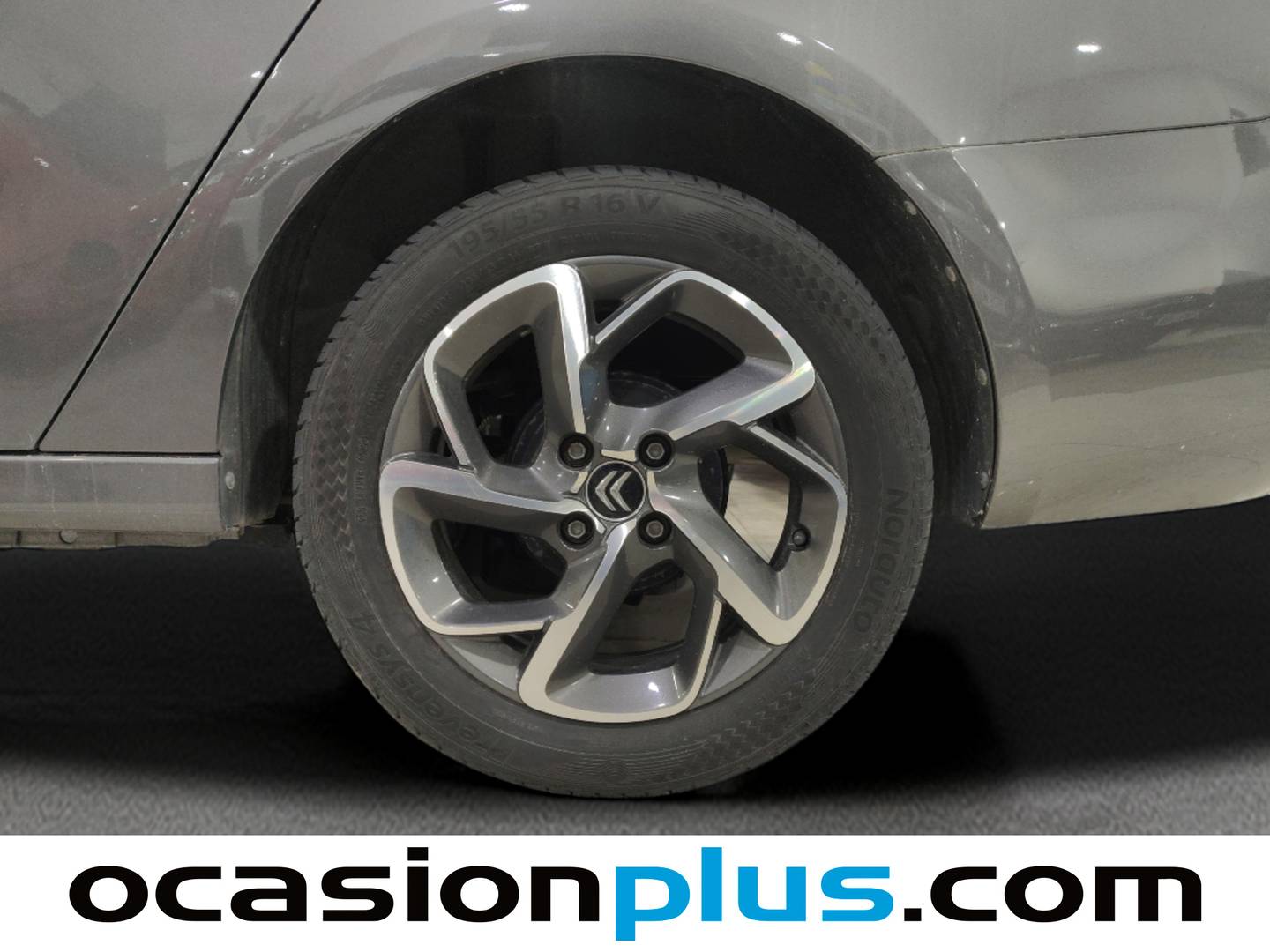 Foto Citroën C-Elysée Citroen C-Elysee PureTech 82 Shine (82 CV)