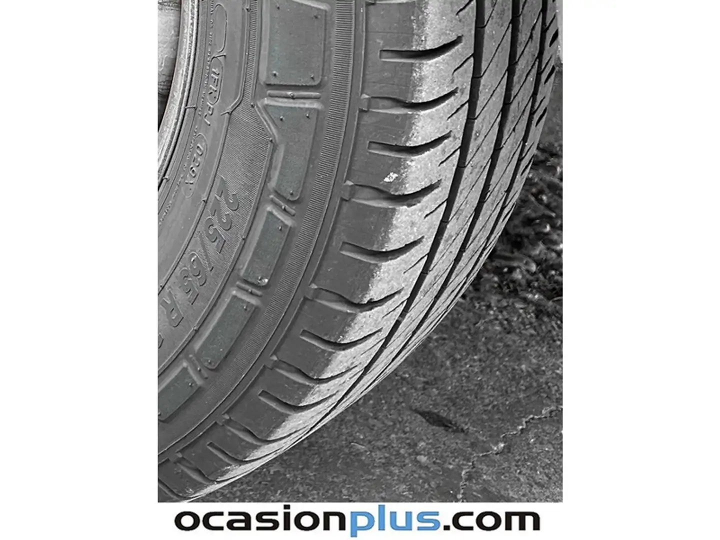 Foto Iveco Daily Iveco Daily Furgon 35S 16H V 3520/H2 Auto (156 CV)