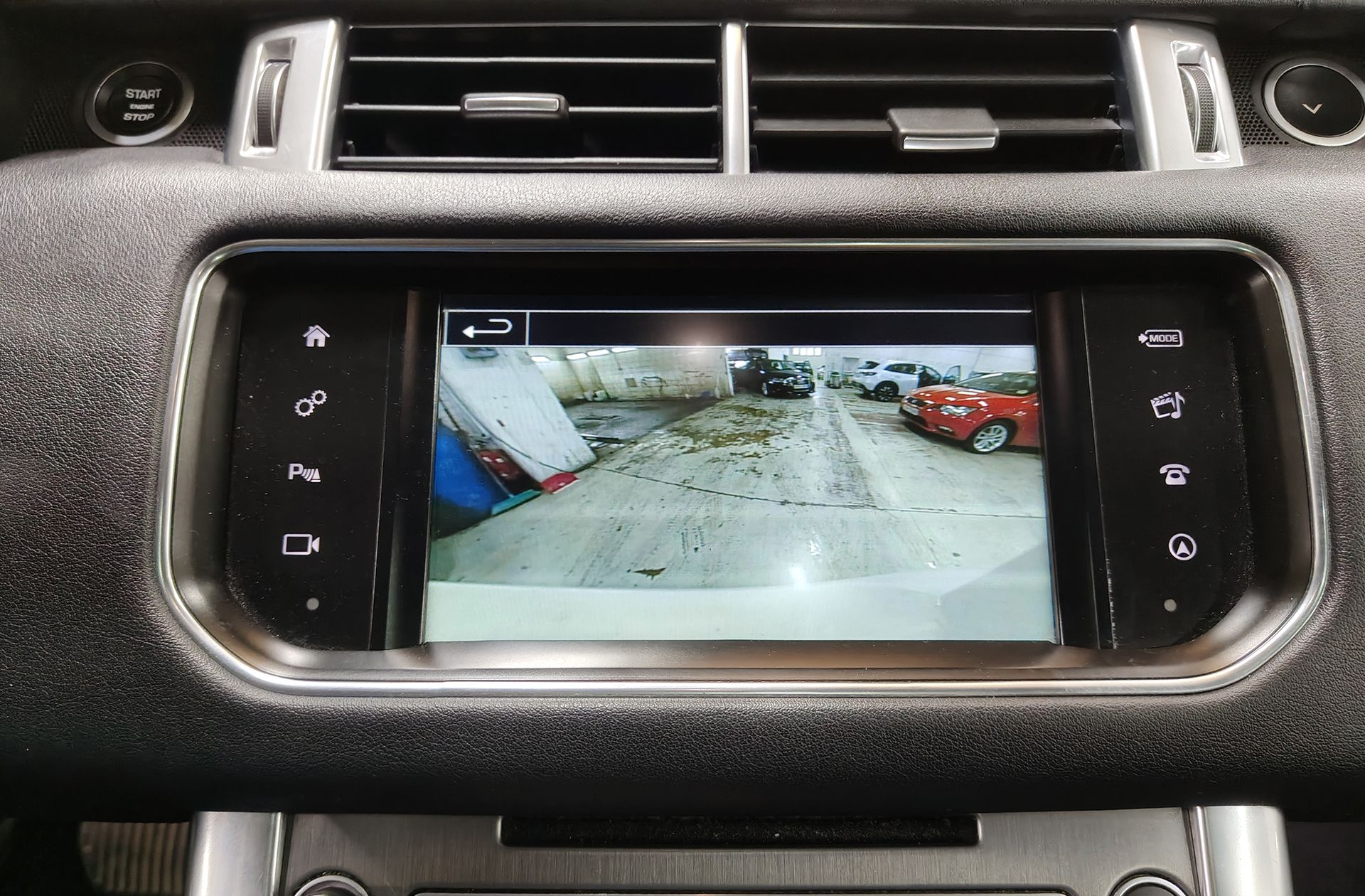 Land Rover Range Rover Sport 3.0 TDV6 SE - foto 12