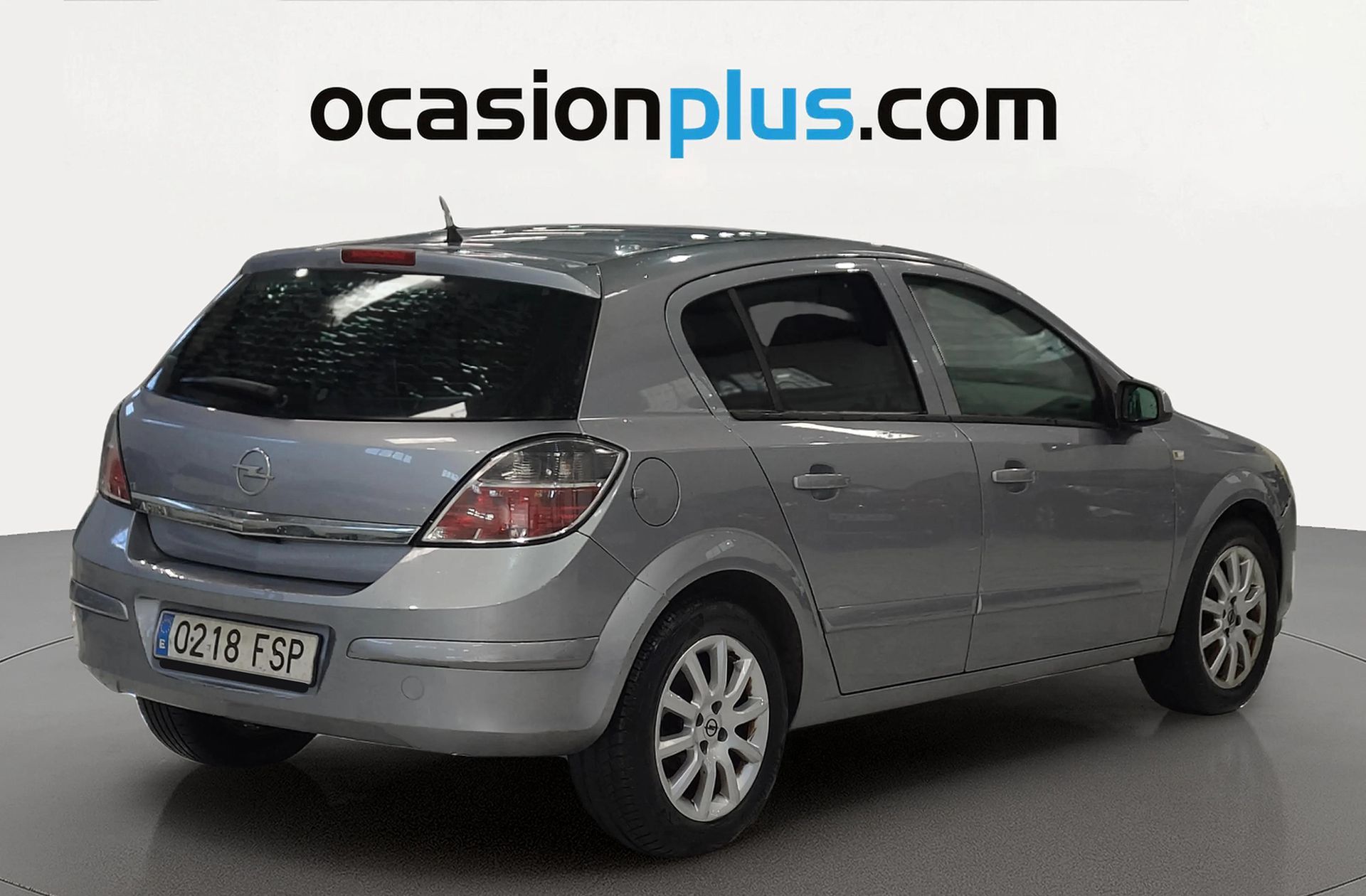 Opel Astra 1.4 Enjoy - foto 4