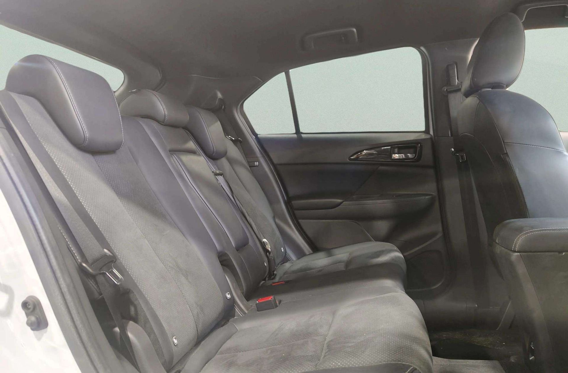 Mitsubishi Eclipse Cross 2.4 PHEV Kaiteki 4WD - foto 20