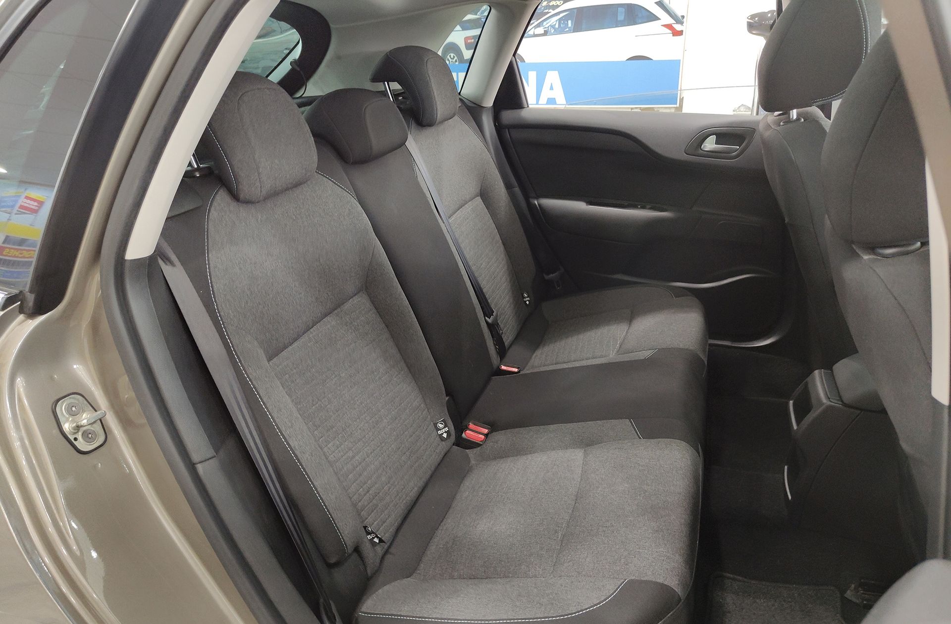 Citroën C4 PureTech 130 Feel Edition - foto 18