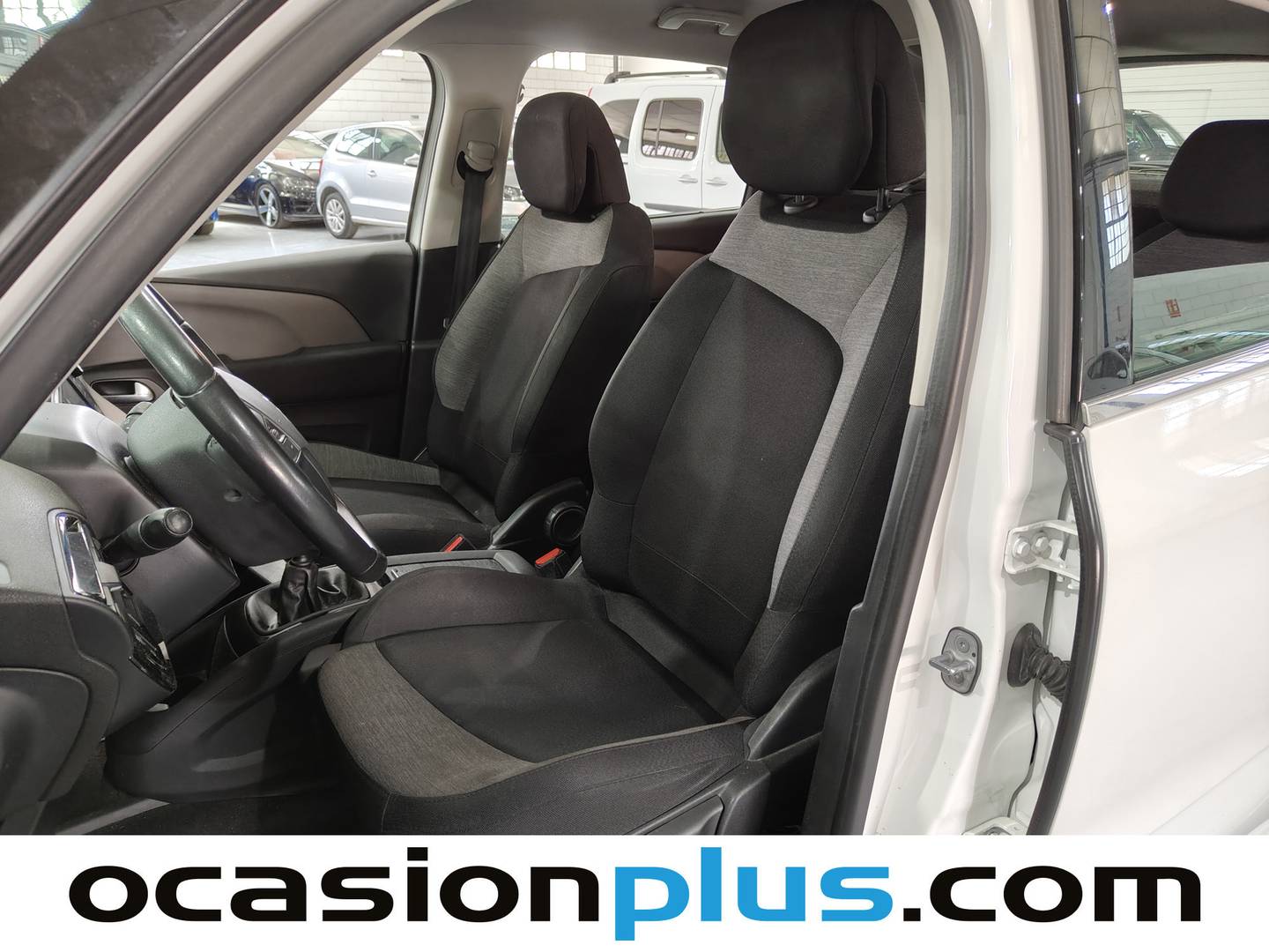 Foto asientos delanteros Citroën C4 Spacetourer Citroën C4 Spacetourer BlueHDi 130 S&S Live (130 CV)