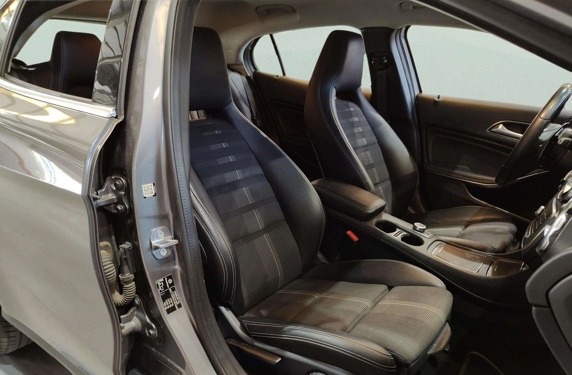 Mercedes-Benz GLA 200 - foto 20