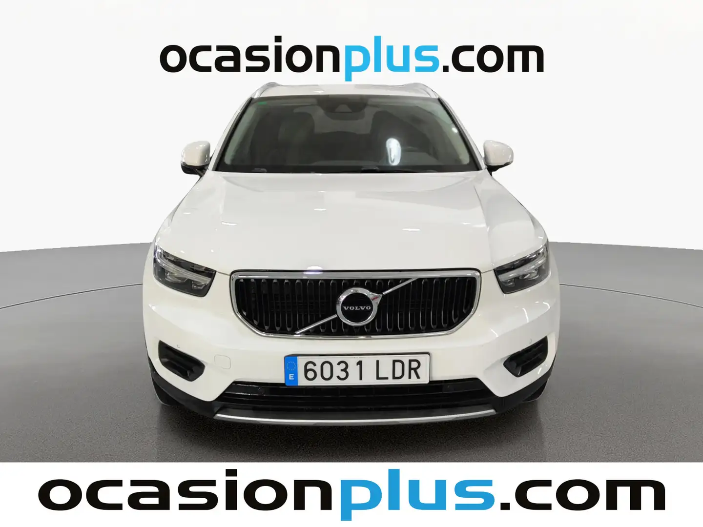 Foto Volvo XC40 Volvo XC40 T3 Momentum (163 CV)