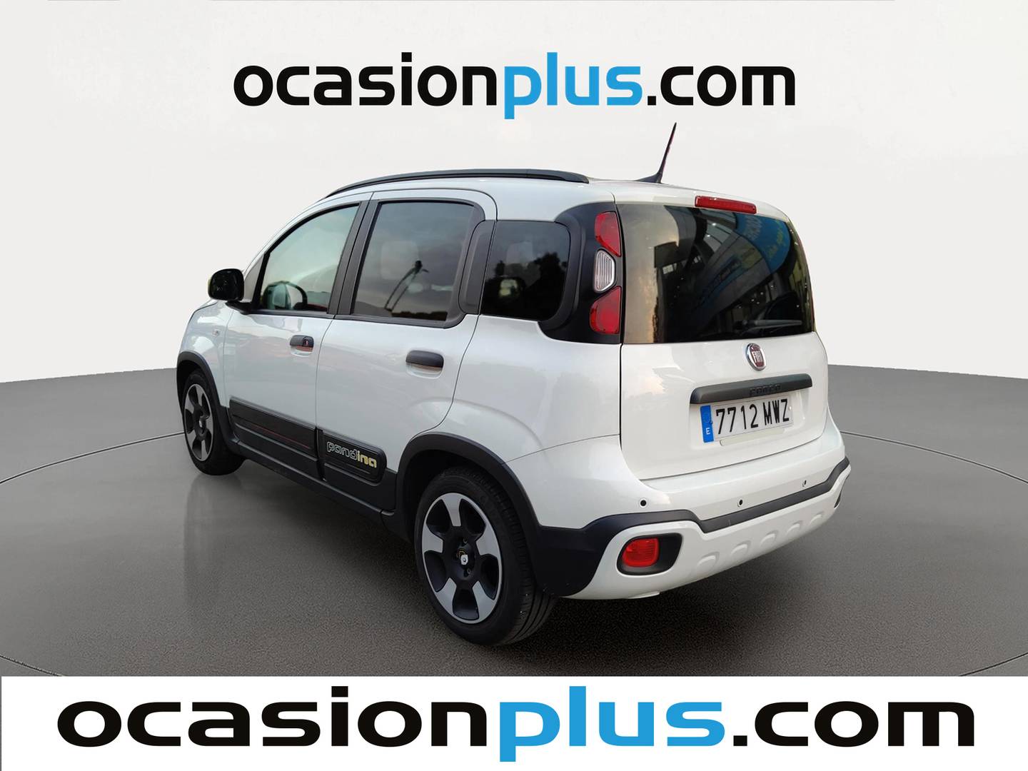 Foto trasera Fiat Panda Fiat Panda 1.0 Hybrid Pandina 51 kW (70 CV) izquierda