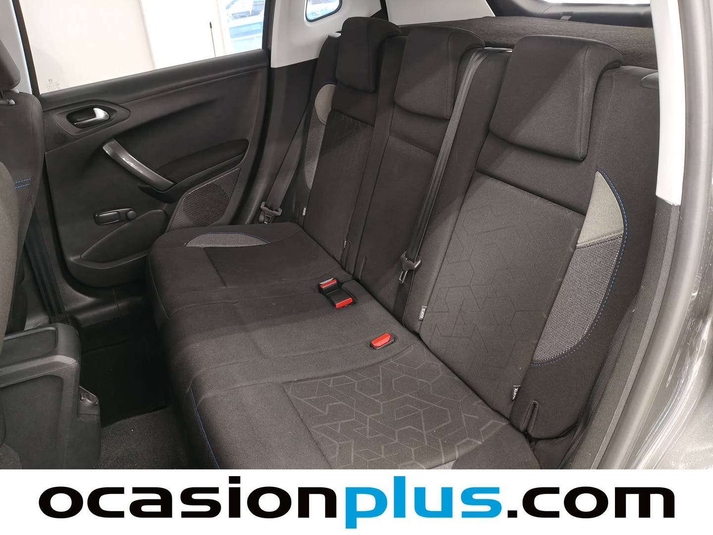 Foto asientos traseros Peugeot 2008 Peugeot 2008 PureTech 82 Style (82 CV)