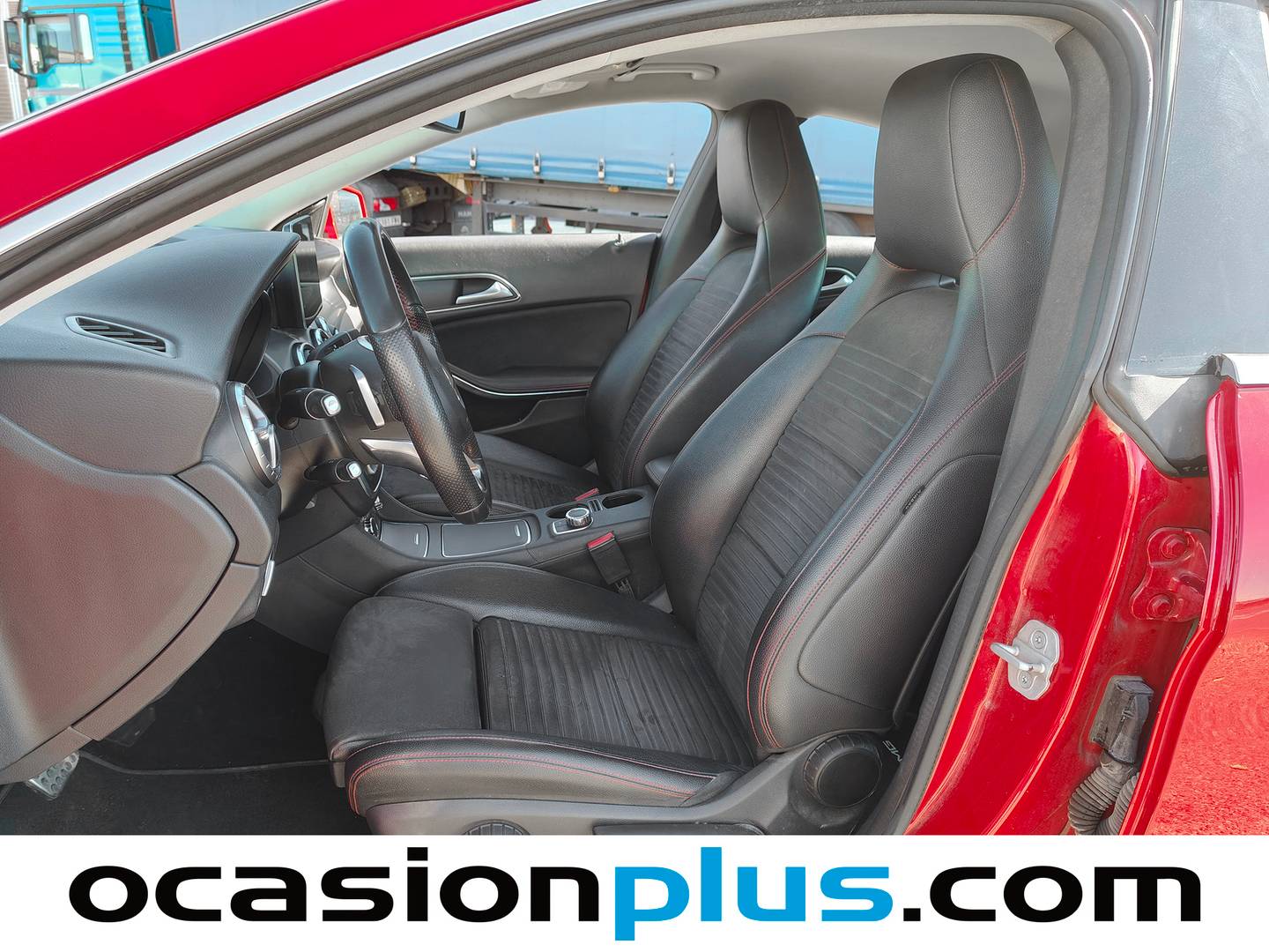 Foto asientos delanteros Mercedes CLA Mercedes CLA 200 d (136 CV) Pack AMG