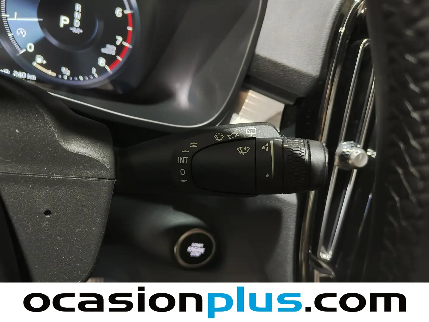 Foto Volvo XC40 Volvo XC40 T2 Core Auto (129 CV)