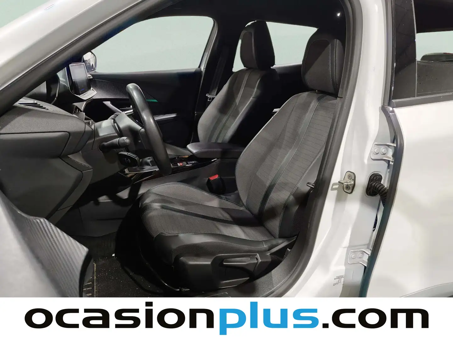 Foto Peugeot 2008 Peugeot 2008 PureTech 100 S&S Allure (100 CV)