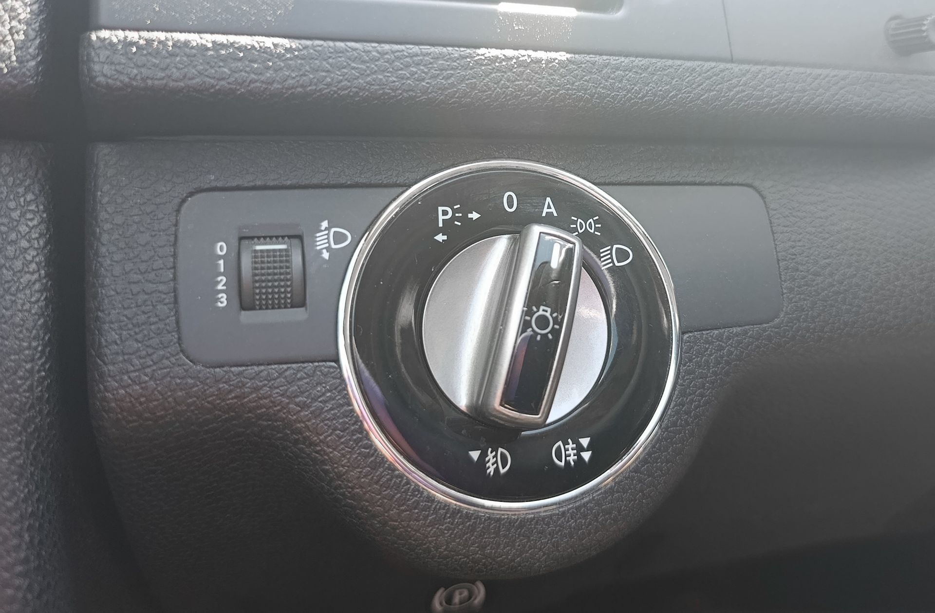 Mercedes-Benz Clase C CDI Blue Efficiency Avantgarde - foto 33