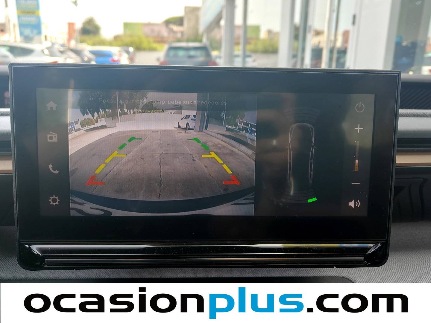 Extras y acabados del Citroën C3 Aircross Citroën C3 Aircross Hybrid 145 Plus e-DCS6 (145 CV)