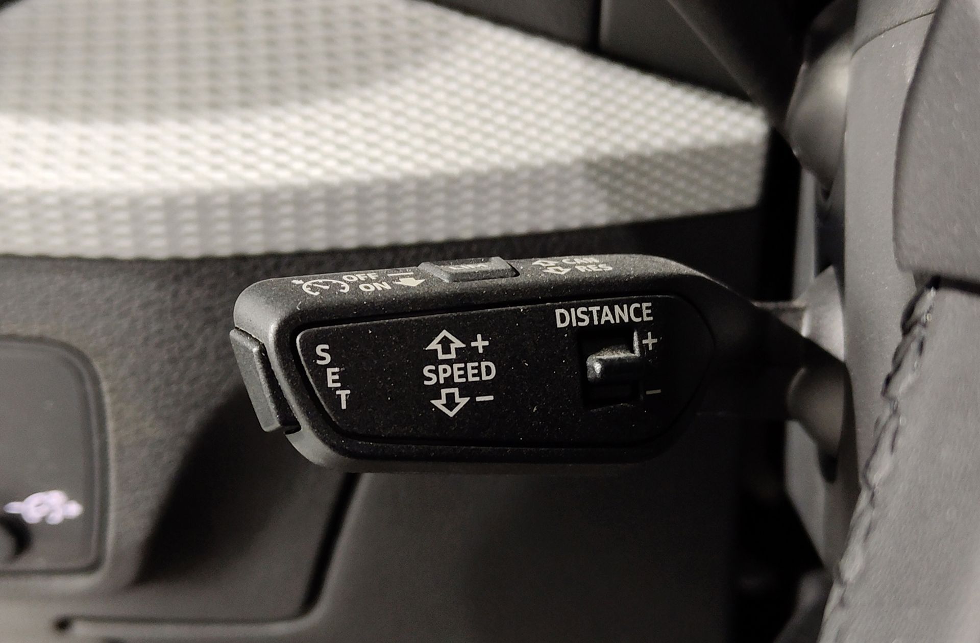 Audi Q2 Advanced 35 TFSI S tronic - foto 28
