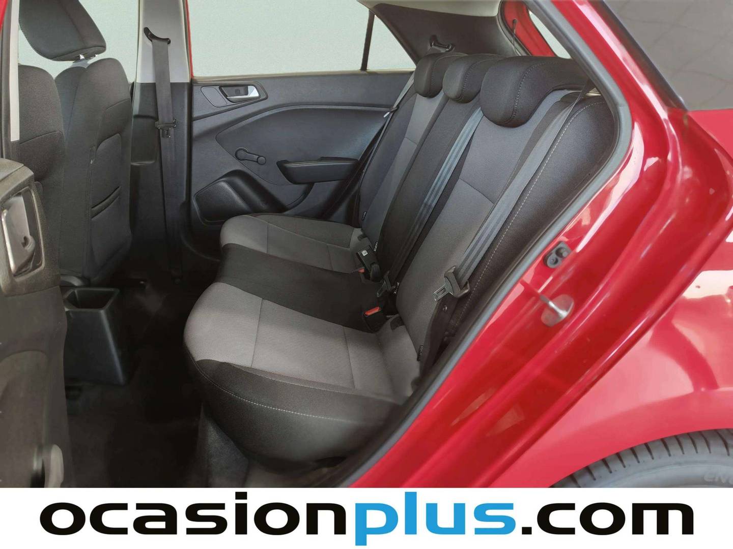 Foto asientos traseros Hyundai i20 Hyundai i20 1.2 MPI Essence LE (75 CV)