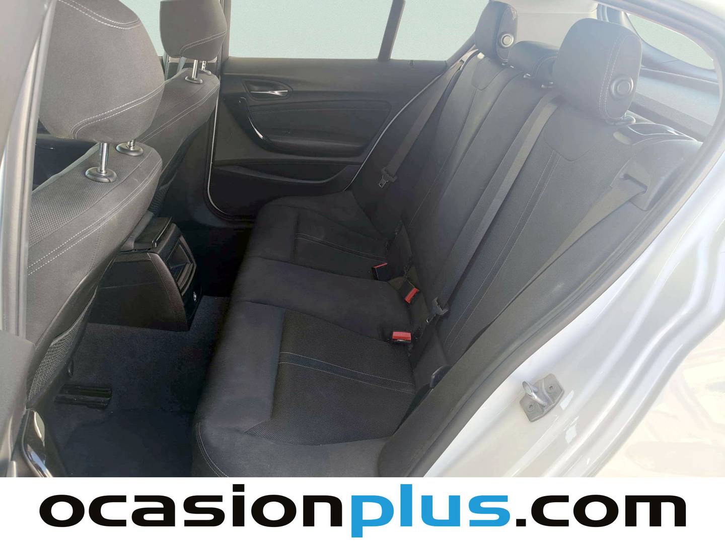 Foto asientos traseros BMW Serie 1 BMW Serie 1 118d (150 CV) Pack M