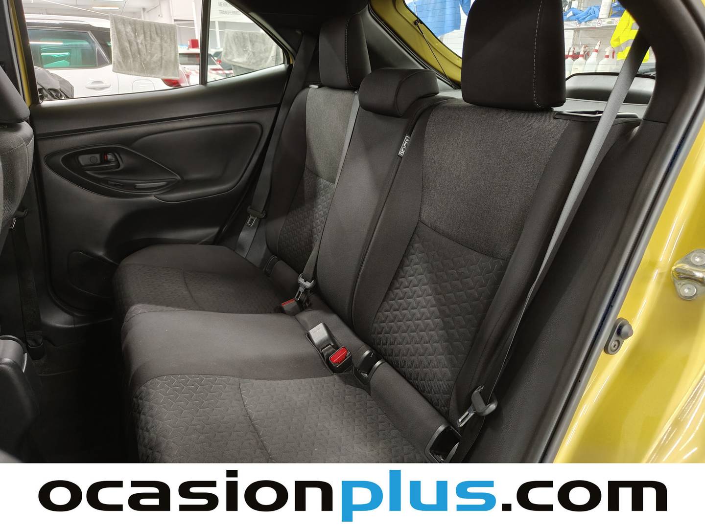 Foto asientos traseros Toyota Yaris Cross Toyota Yaris Cross 120H Active Tech (116 CV)