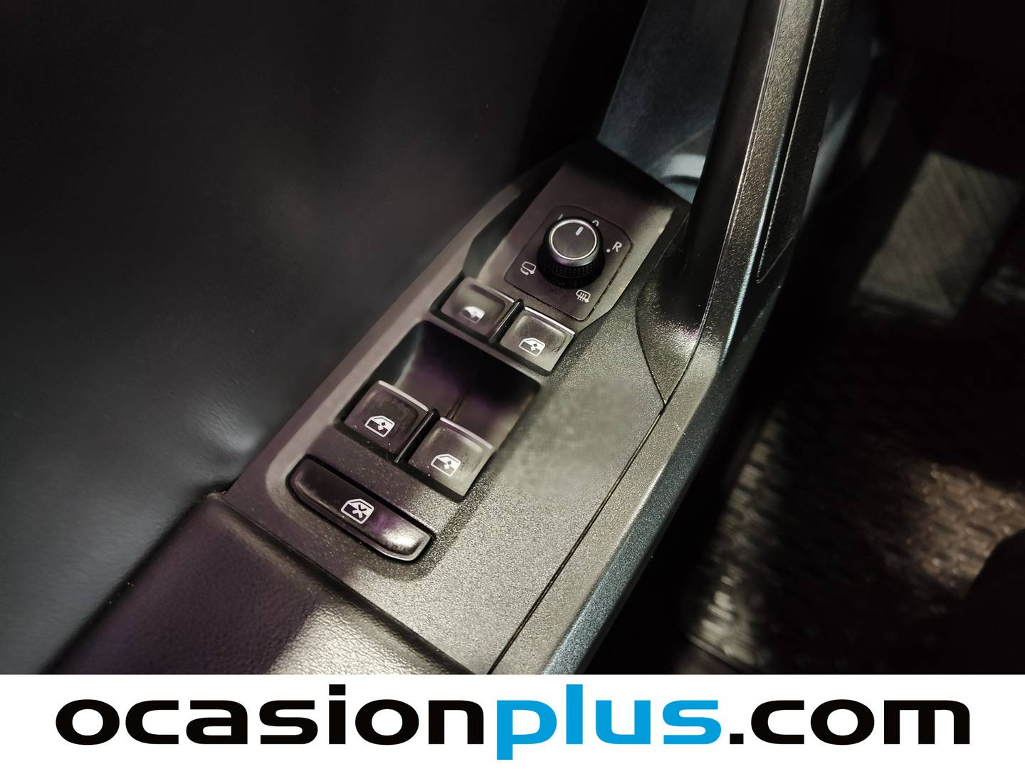 Foto Seat León SEAT León 2.0 TDI S&S FR Launch Pack L DSG (150 CV)