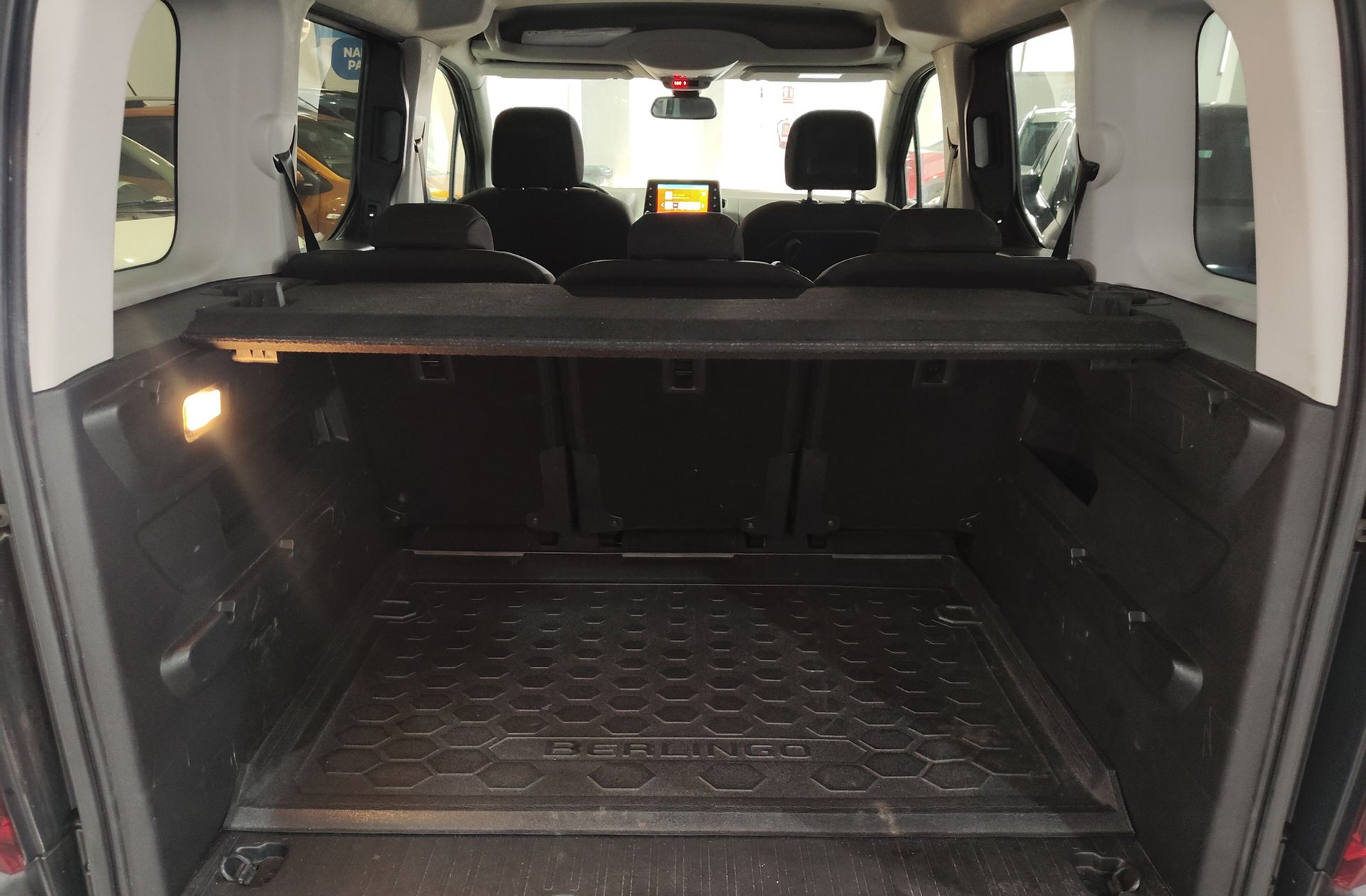 Citroën Berlingo BlueHDi 100 Talla M Shine - foto 15