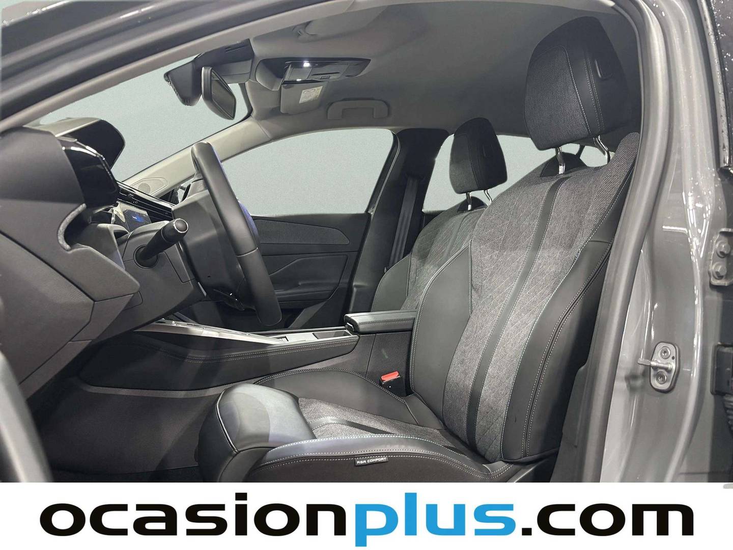 Foto Peugeot 408 Peugeot 408 Allure PHEV 180 e-EAT8 (181 CV)