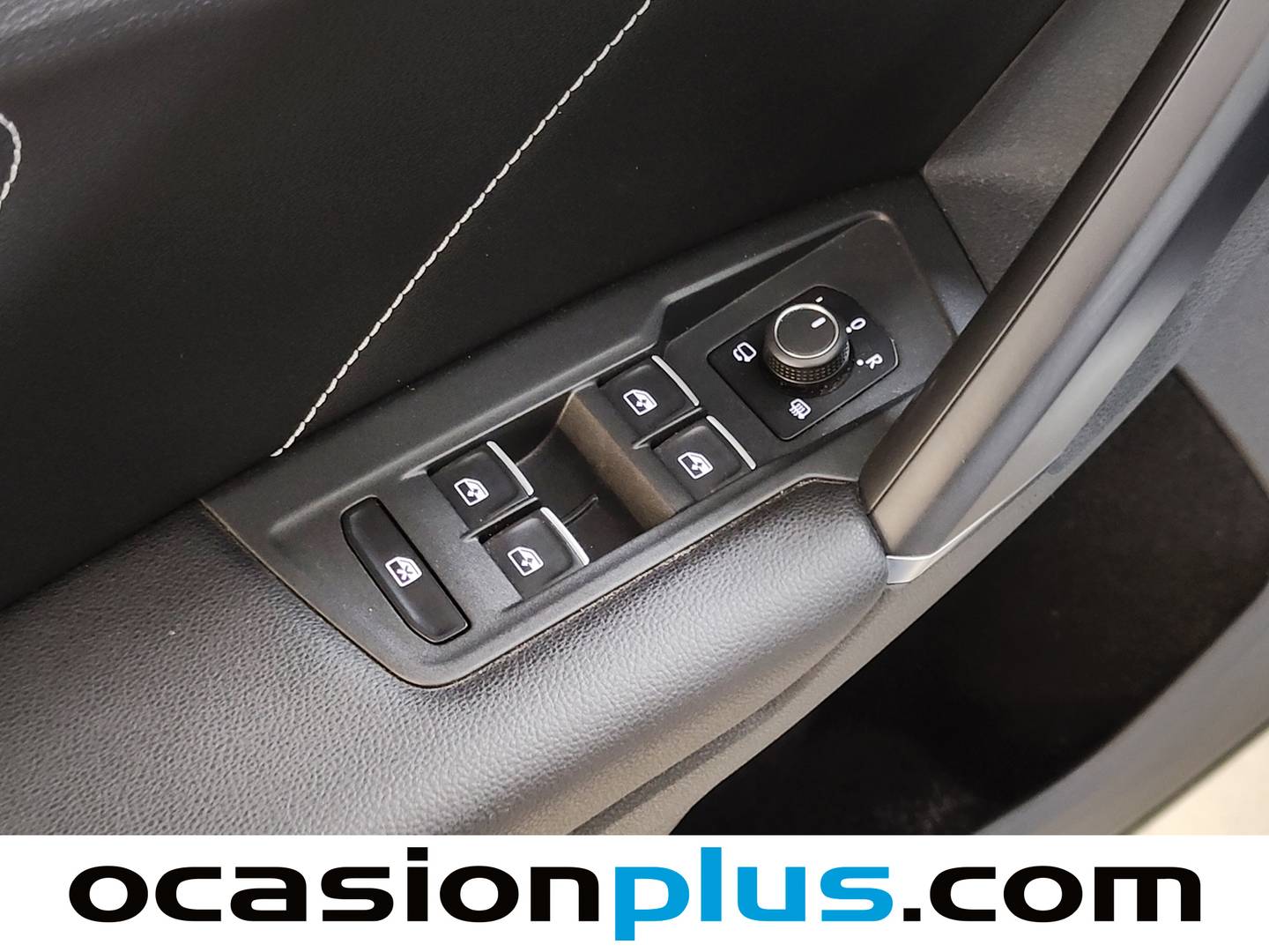 Foto Volkswagen Tiguan Volkswagen Tiguan Sport 1.4 TSI 4Motion R-LINE (150 CV) DSG