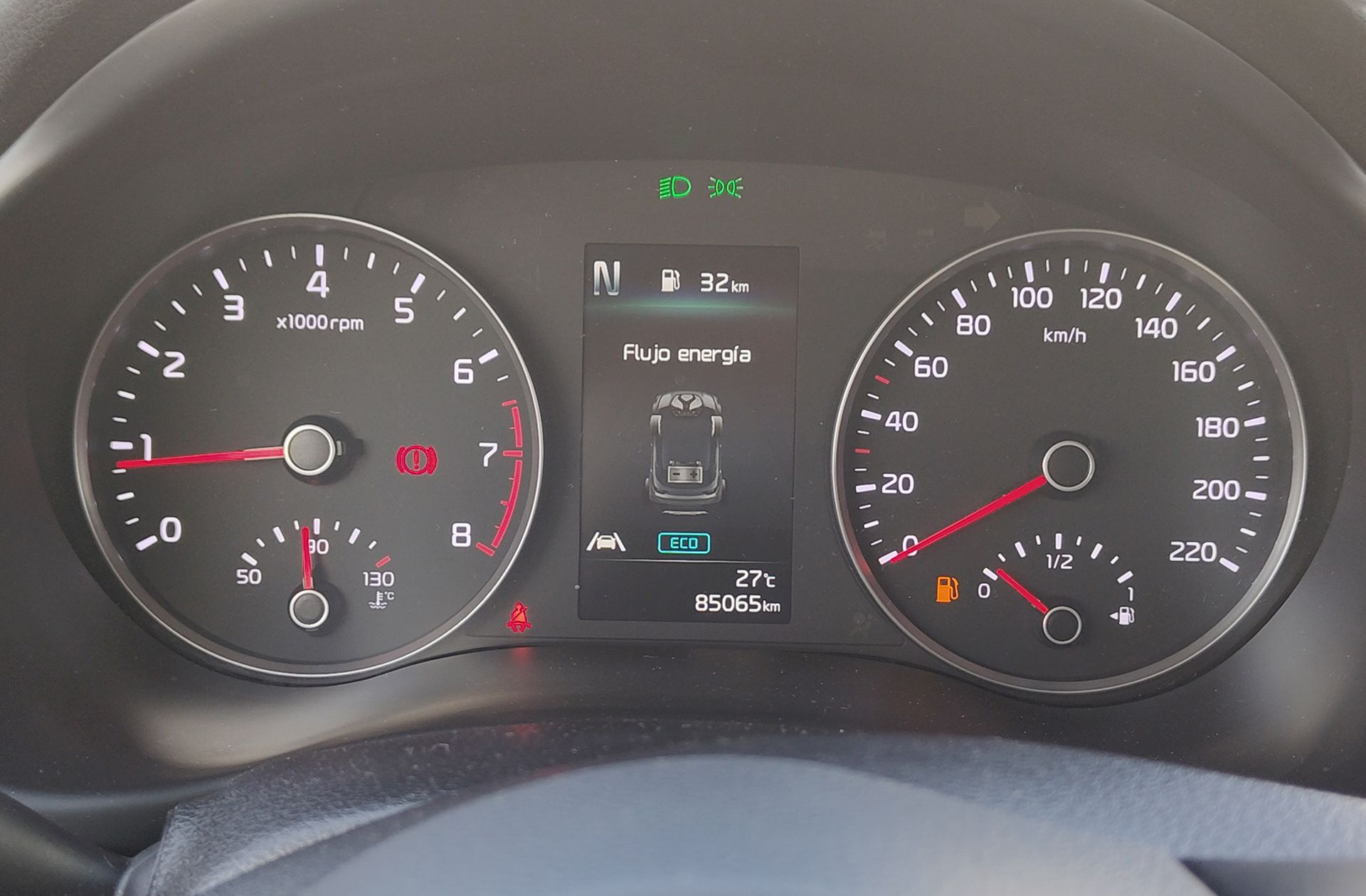 Kia Stonic 1.0 T-GDi MHEV Drive iMT - foto 26