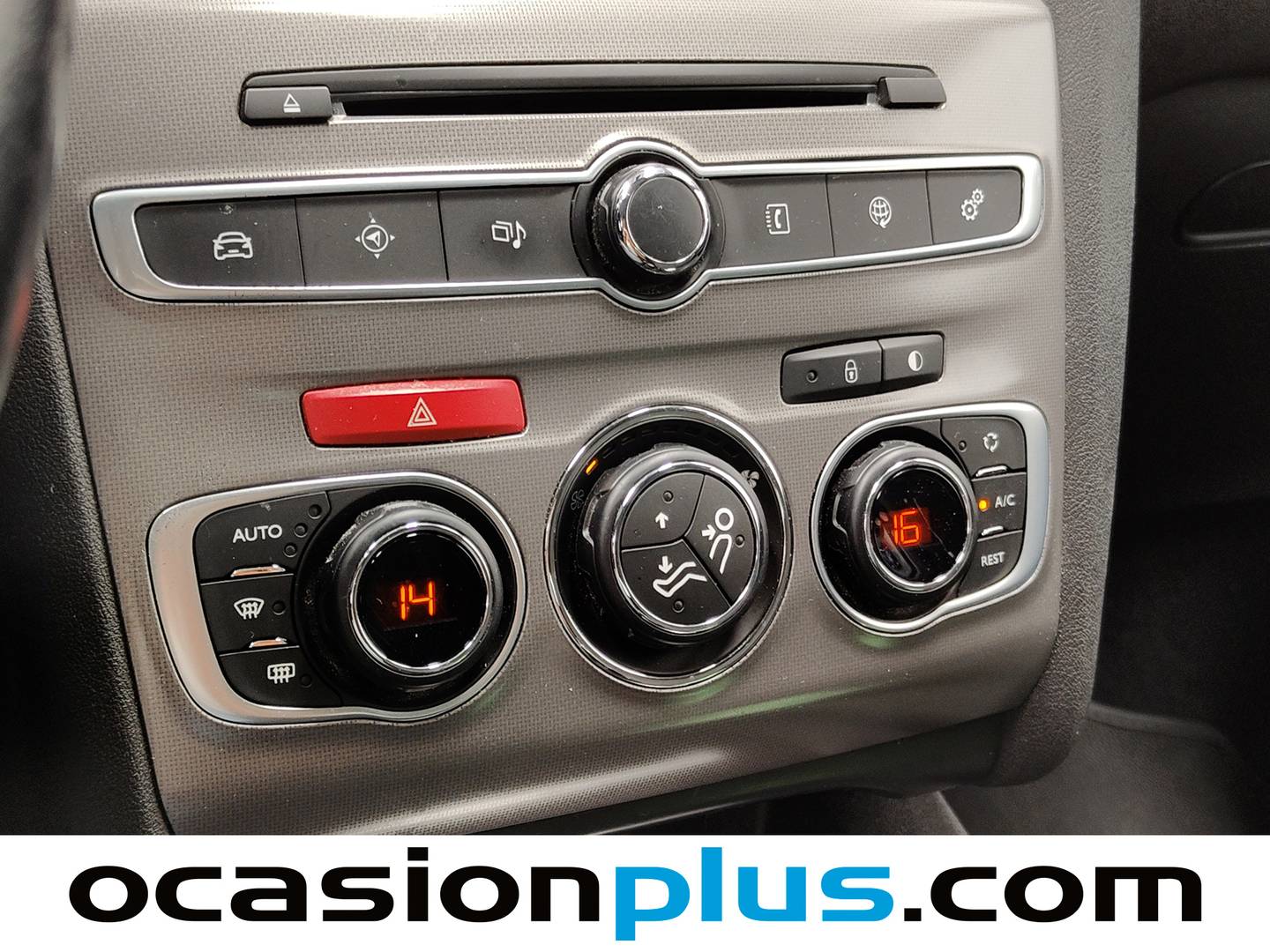 Extras del Citroën C4 Citroën C4 BlueHDi 100 Live Edition (99 CV)