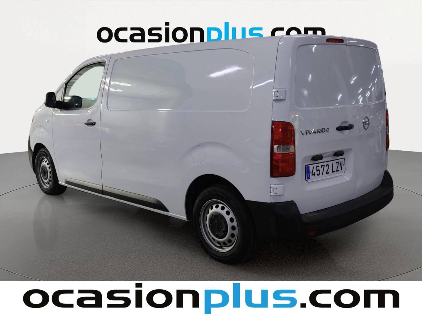 Extras y acabados del Opel Vivaro-e Opel Vivaro-e Furgon BEV 230 M Standard Select (136 CV)