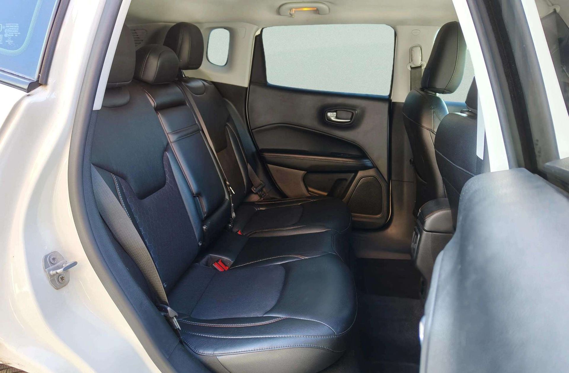 Jeep Compass 2.0 MultiJet Longitude 4x4 AD - foto 21