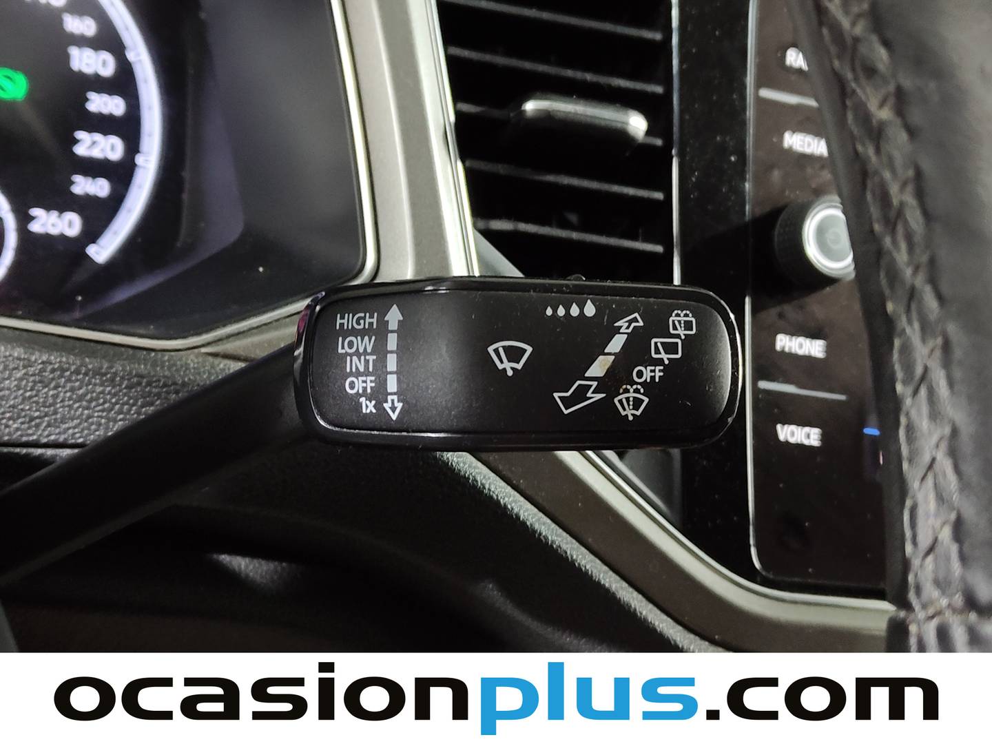 Volkswagen T-Roc Volkswagen T-Roc Advance R-Line 2.0 TDI (150 CV) DSG 150cv