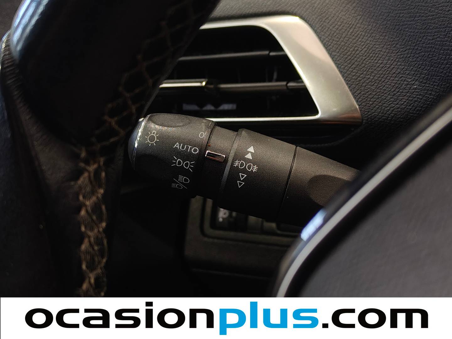 Acabados Peugeot 3008 Peugeot 3008 PureTech 130 S&S Allure (130 CV)
