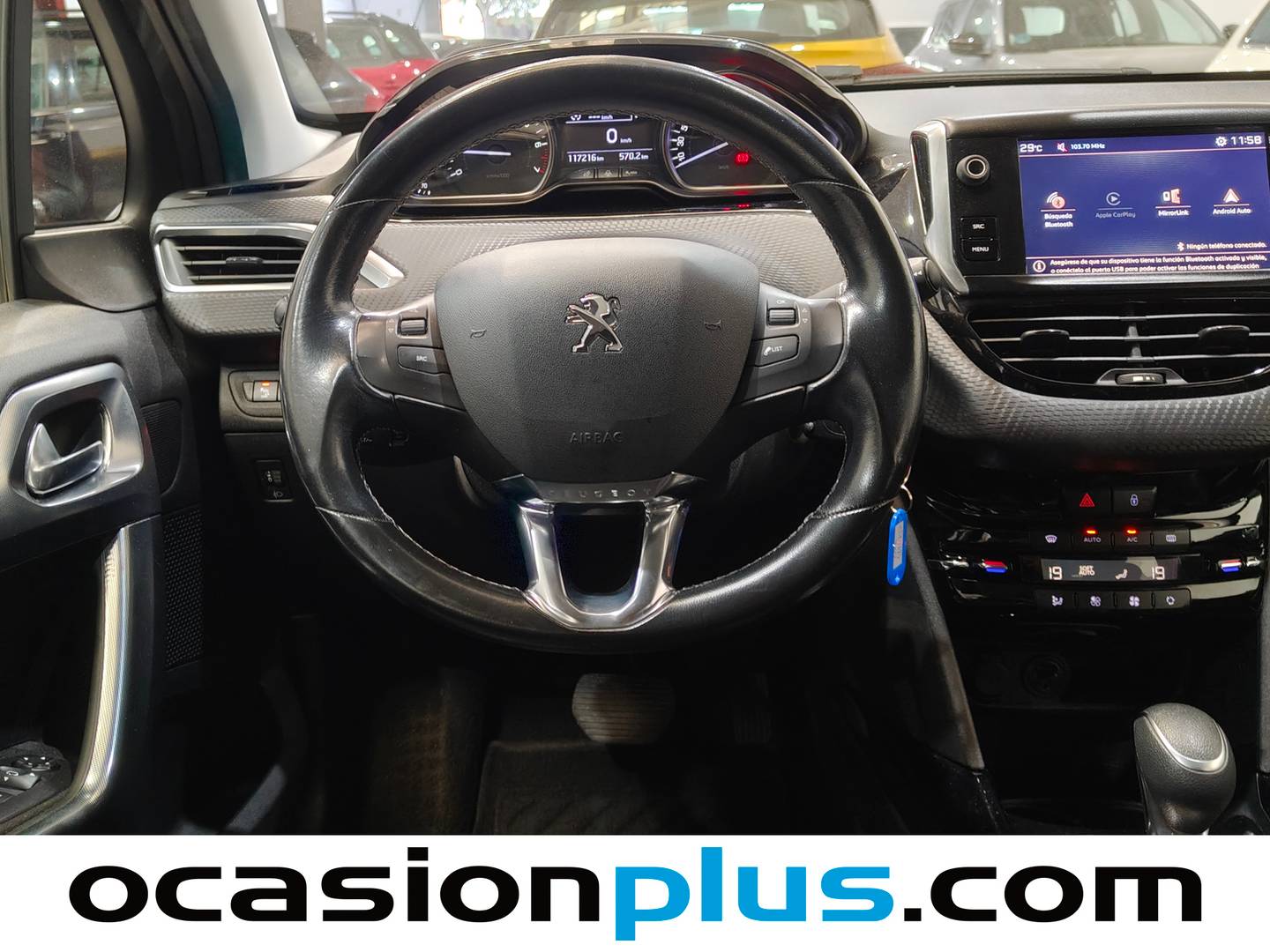 Peugeot 2008 Peugeot 2008 PureTech 110 S&S Allure EAT6 (110 CV) automático