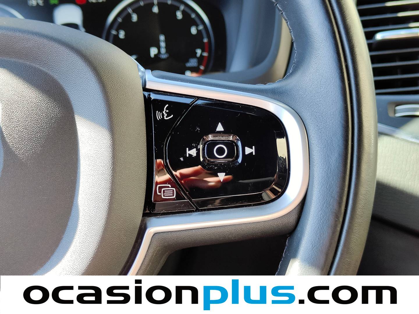 Volvo XC90 Volvo XC90 B5 G Momentum Pro AWD Auto (250 CV) 7 Plazas km 0