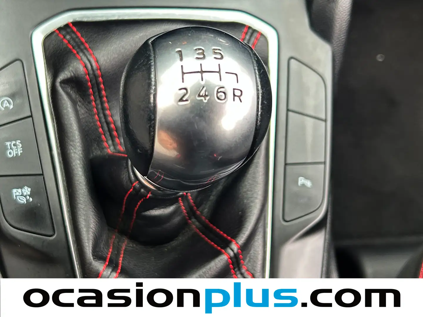 Foto Ford Focus Ford Focus 1.0 Ecoboost MHEV ST-Line (125 CV)