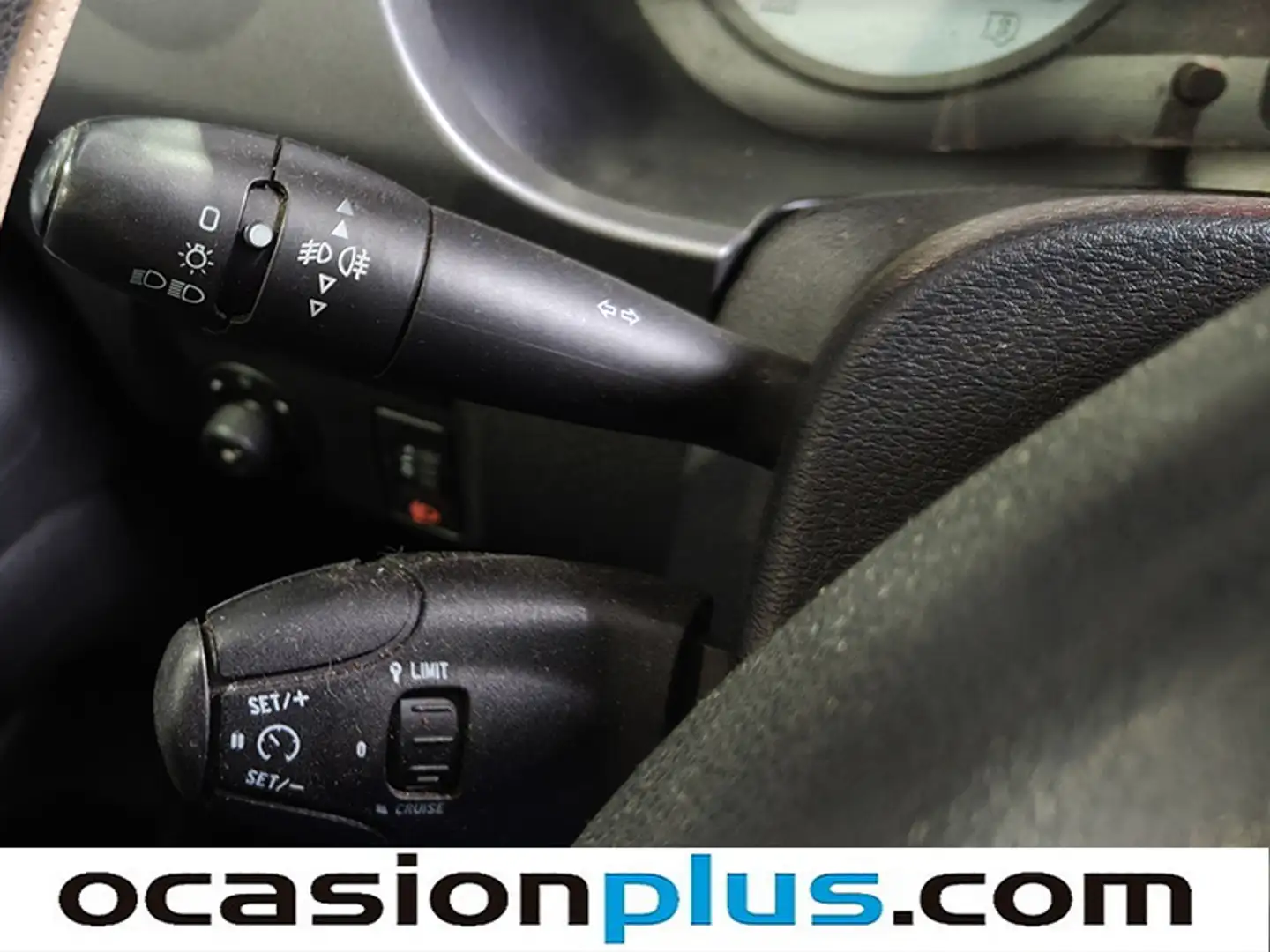 Foto Peugeot Partner Peugeot Partner Tepee BlueHDi 100 Active (100 CV)