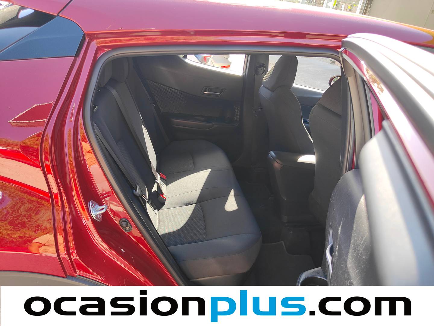 Toyota C-HR Toyota C-HR 1.8 125H Advance (122 CV) al mejor precio