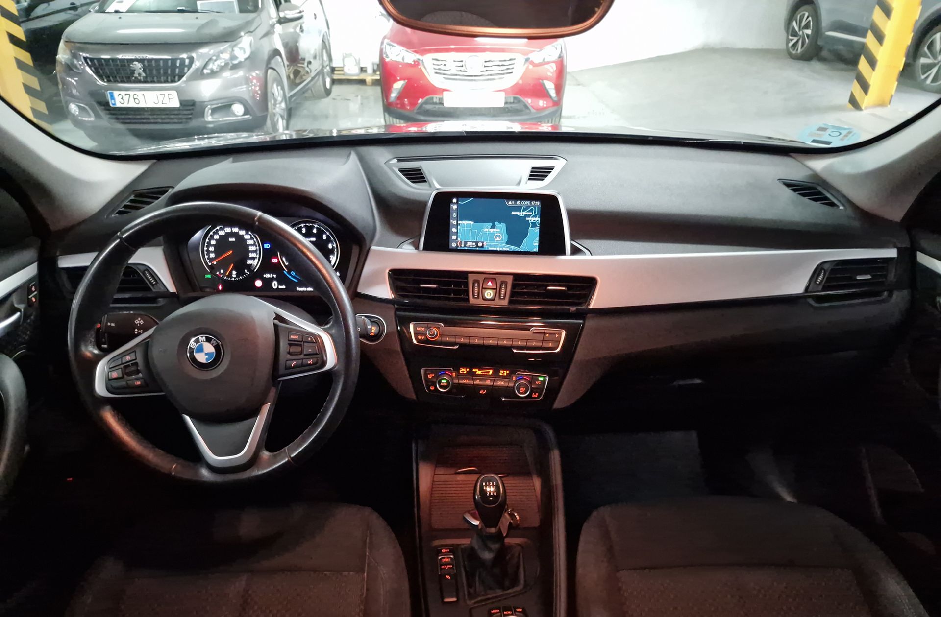 BMW X1 sDrive18i - foto 6