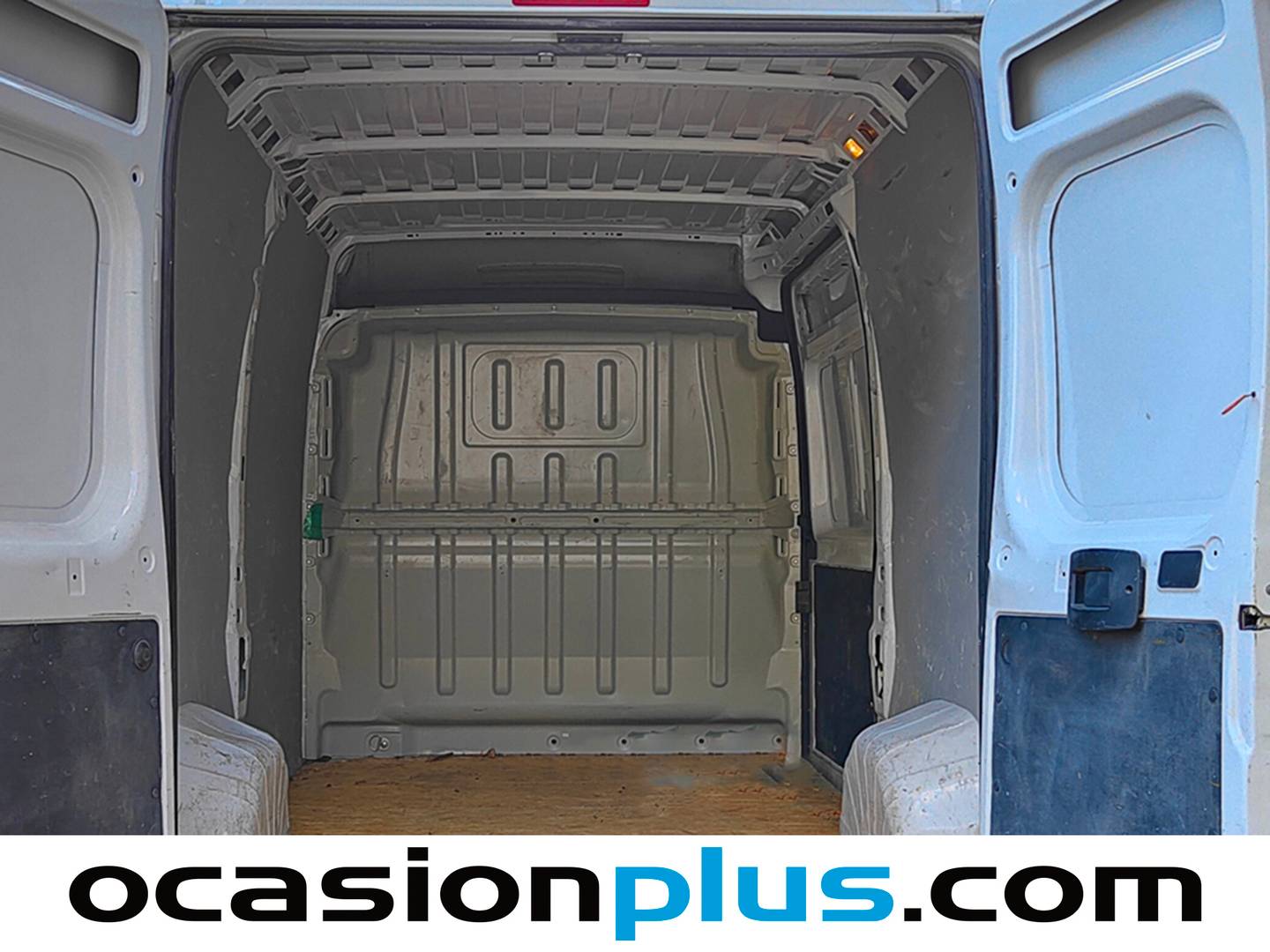 Foto Fiat Ducato Fiat Ducato Furgon 35 2.2 Multijet L3H2 (140 CV)