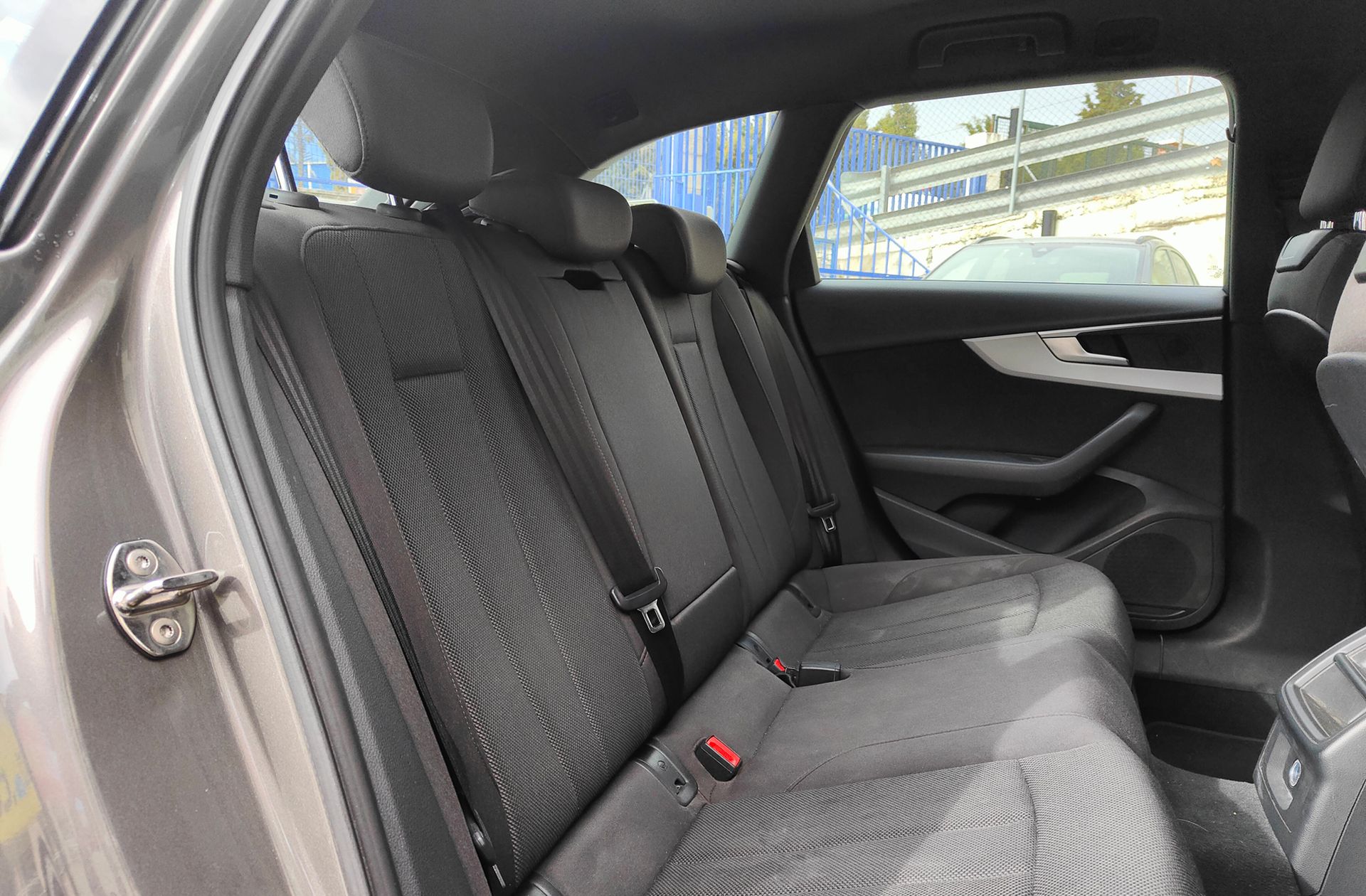 Audi A4 Avant Advanced 40 TDI S Tronic - foto 19
