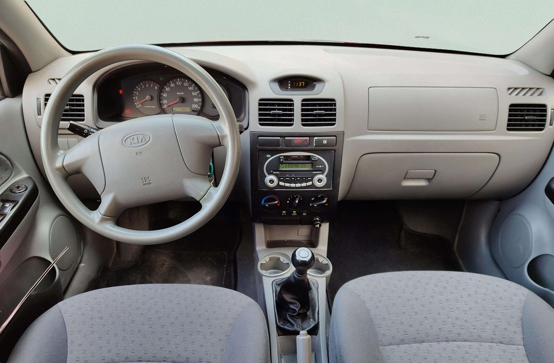 Kia Rio 1.5 16v LS - foto 6