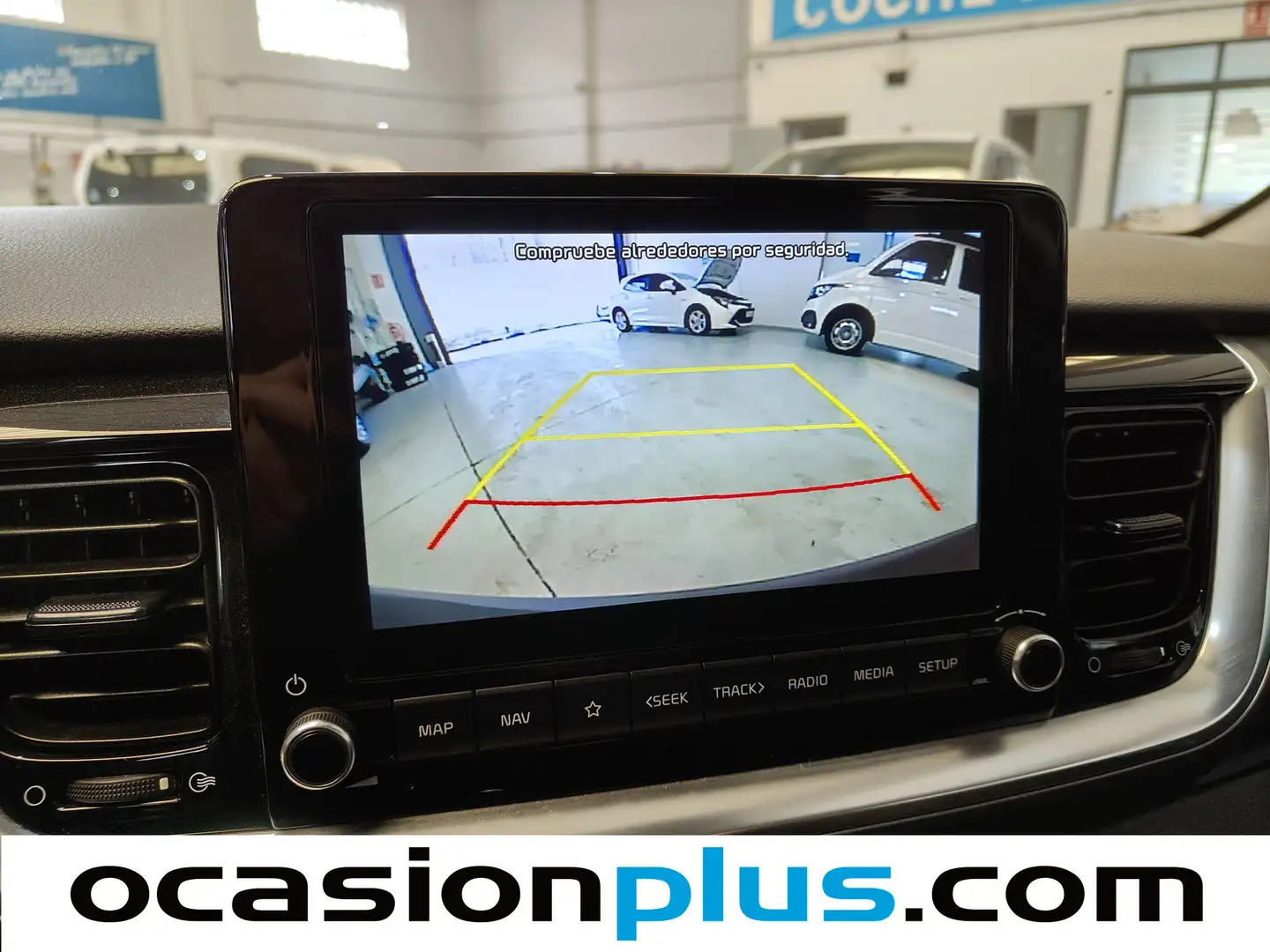 Foto KIA Stonic Kia Stonic 1.0 T-GDi MHEV Drive DCT (120 CV)