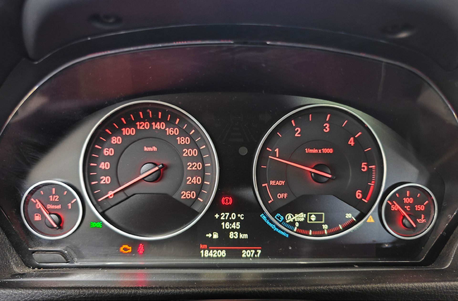 BMW Serie 3 318d - foto 23