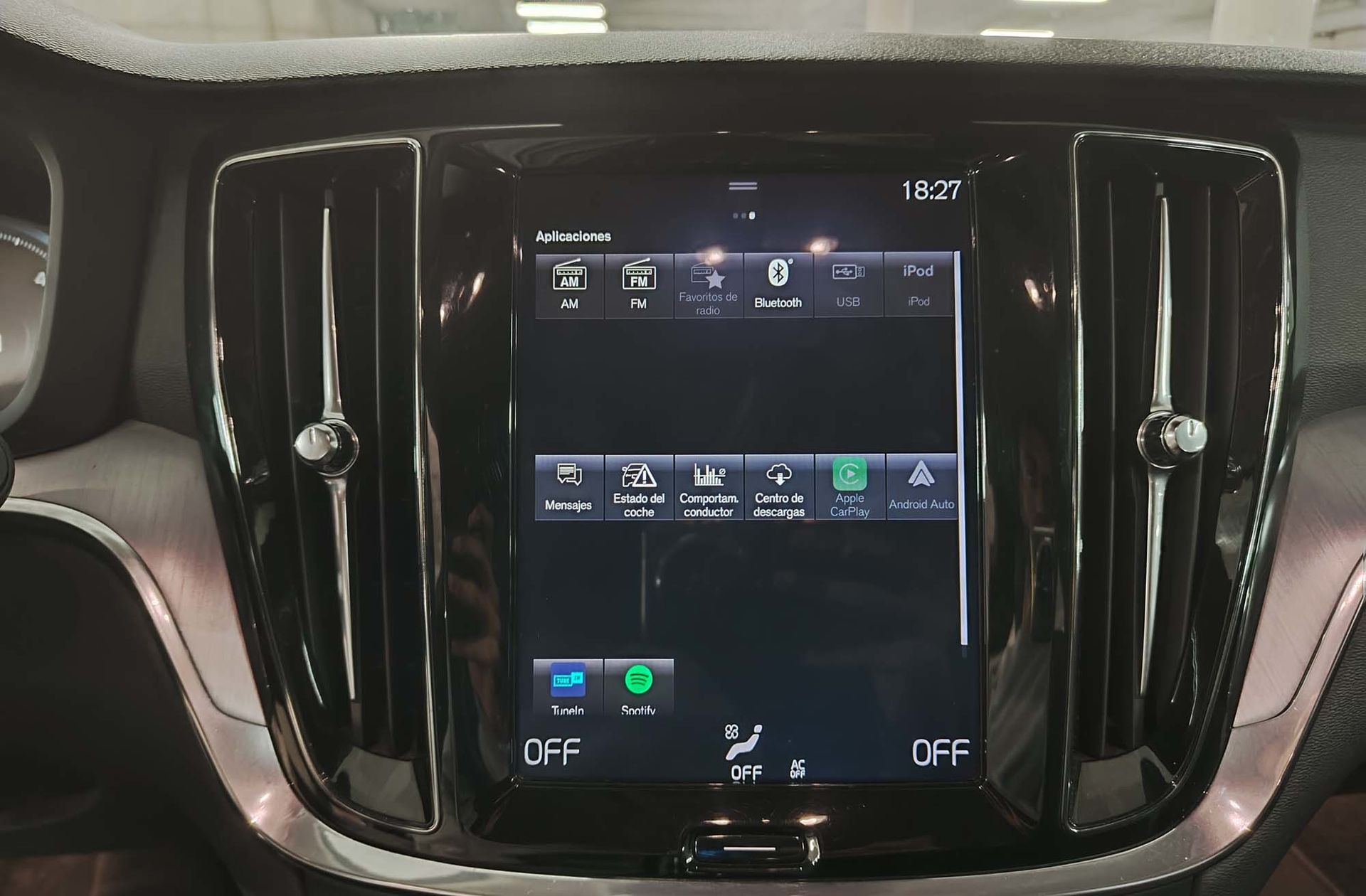 Volvo V60 D4 AWD - foto 9