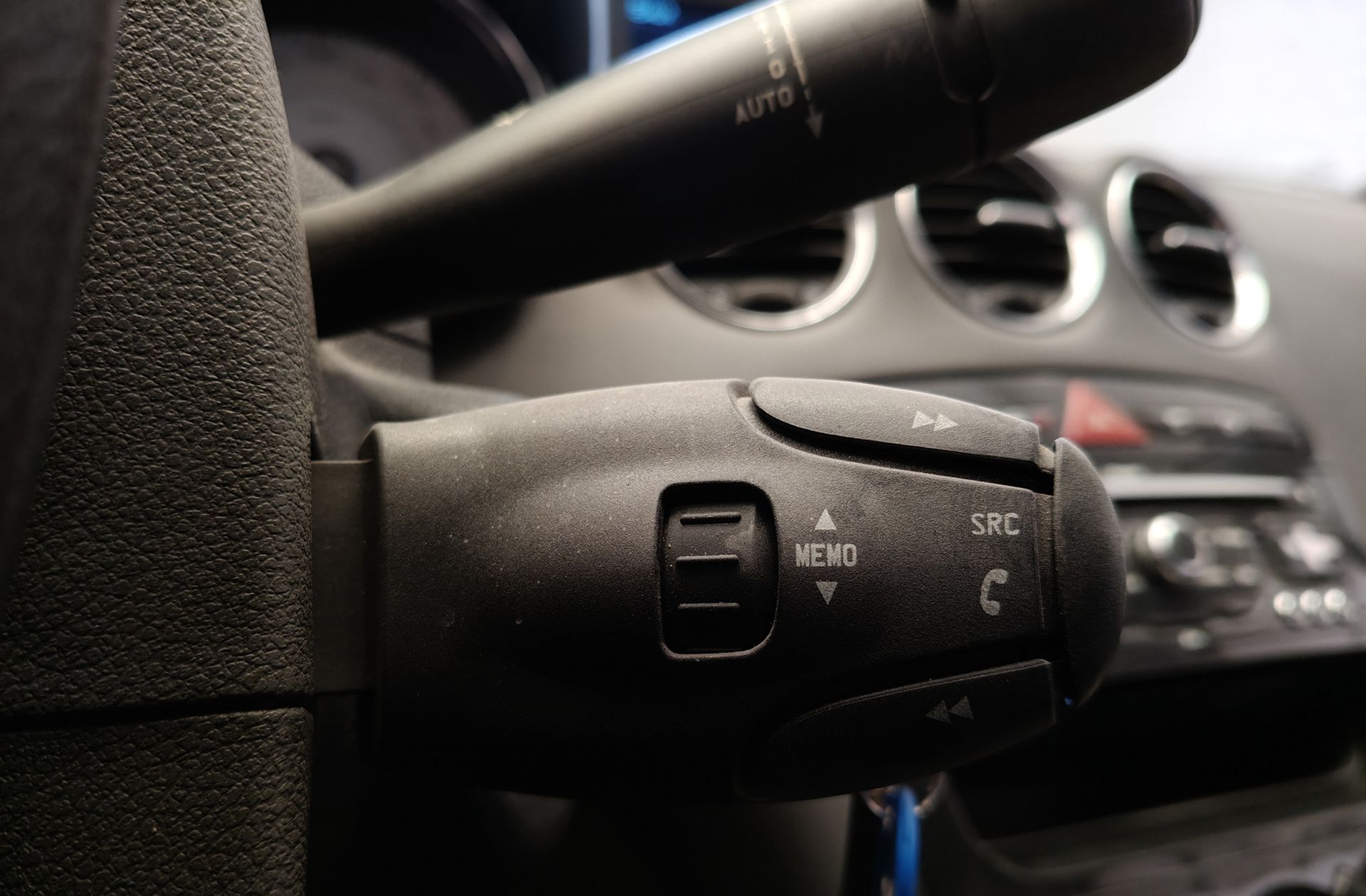 Peugeot 308 CC 1.6 THP Edition Limitada - foto 21